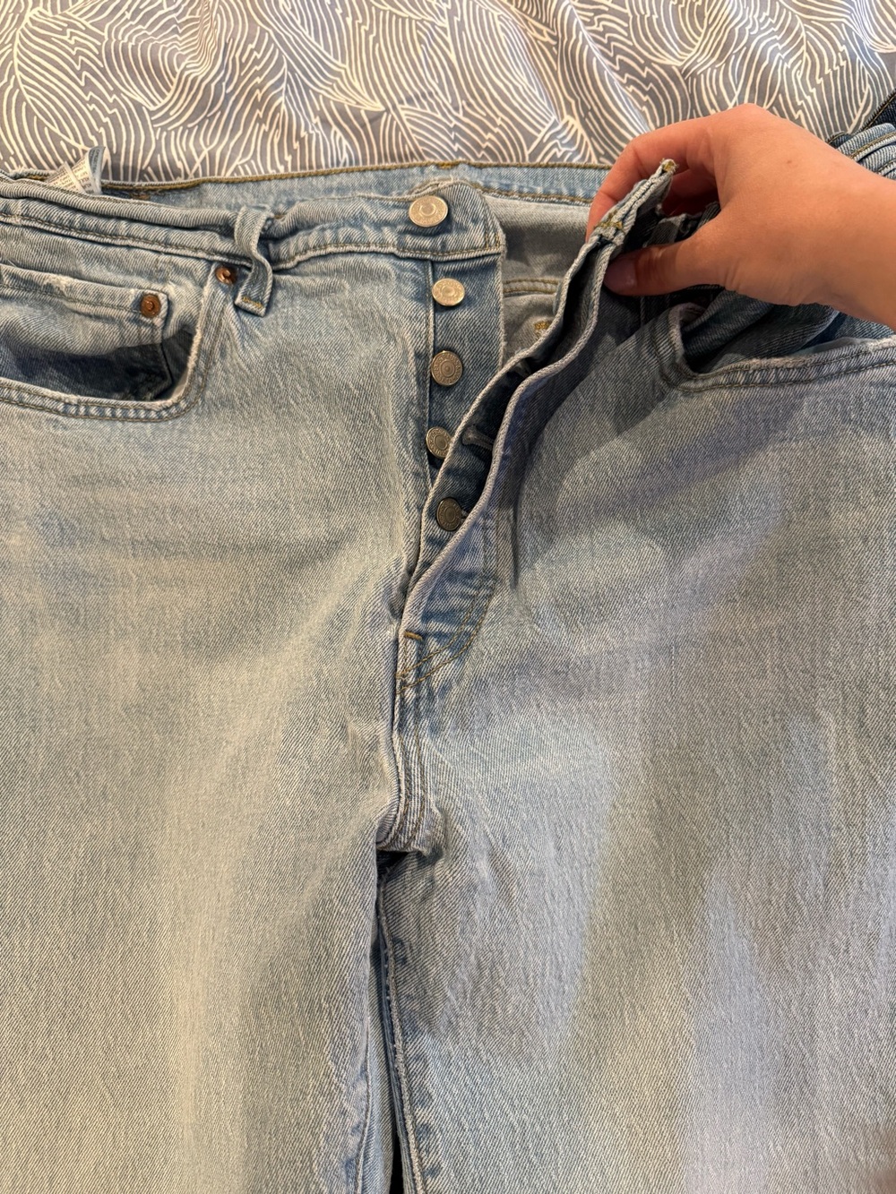 Levi's 501 Vintage Straight Leg Jeans in Light Blue - Picture 11 of 11